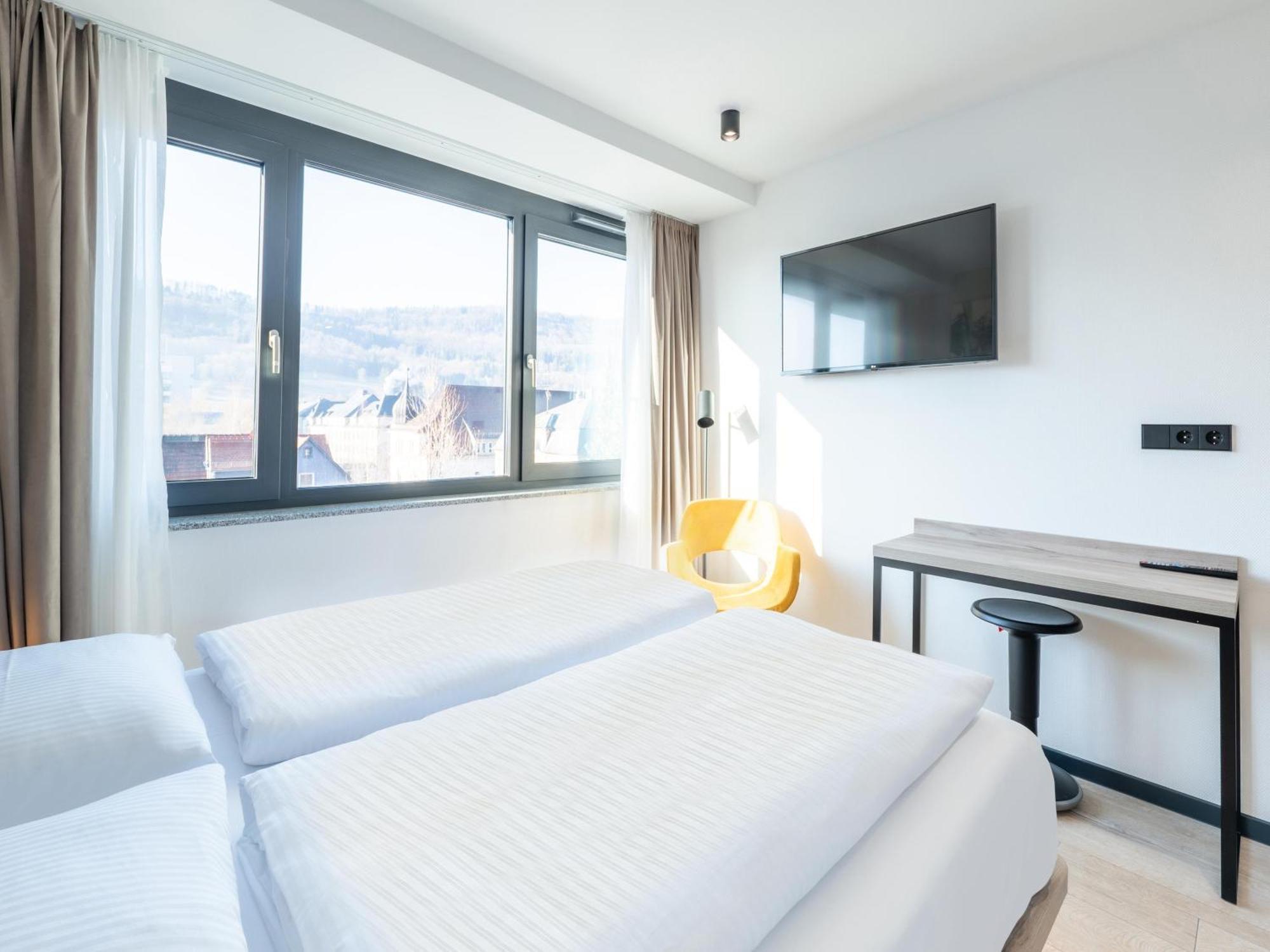 B&B Hotel Albstadt-Hbf Екстериор снимка